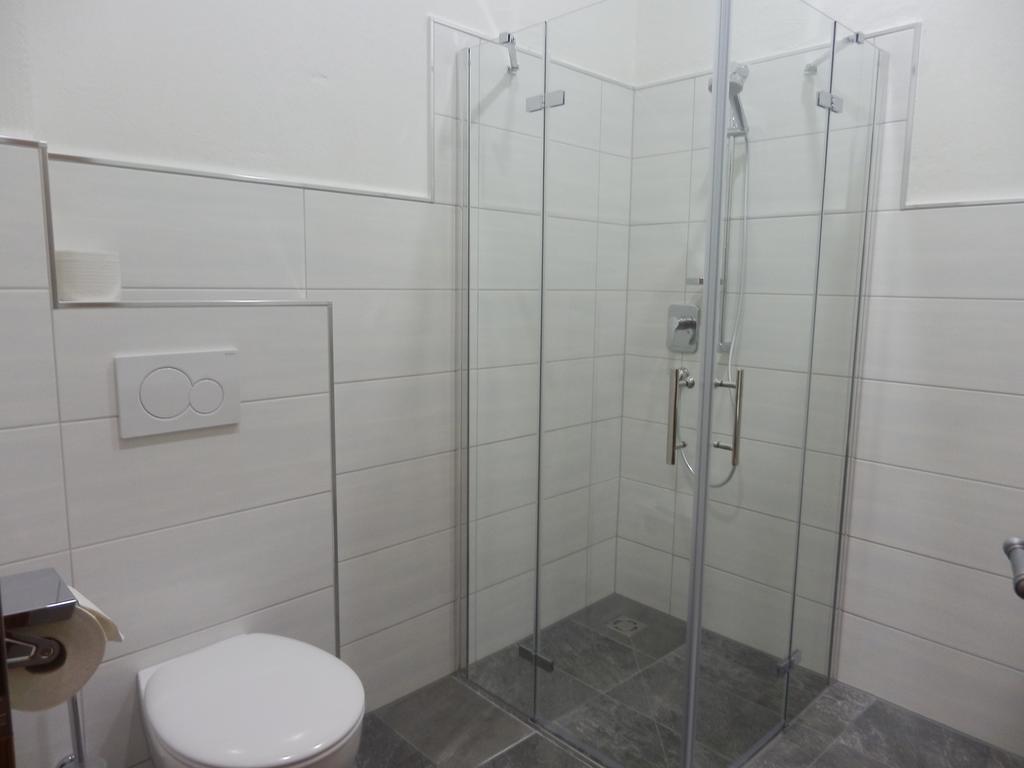 Apartamento Haus Alpenflora Flirsch Exterior foto
